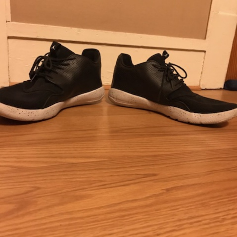 Nike... Jordan Air Low Cut